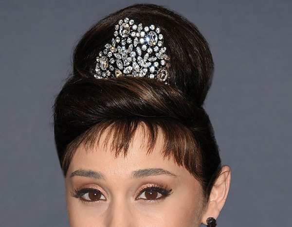 Audrey Hepburn From Ariana Grande Celeb Hairdo Swap E News France